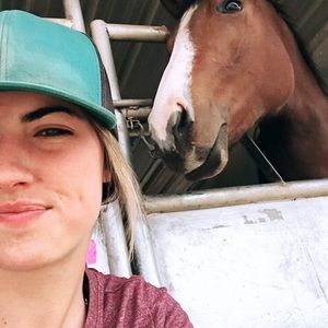 Meet your Posher, Erin